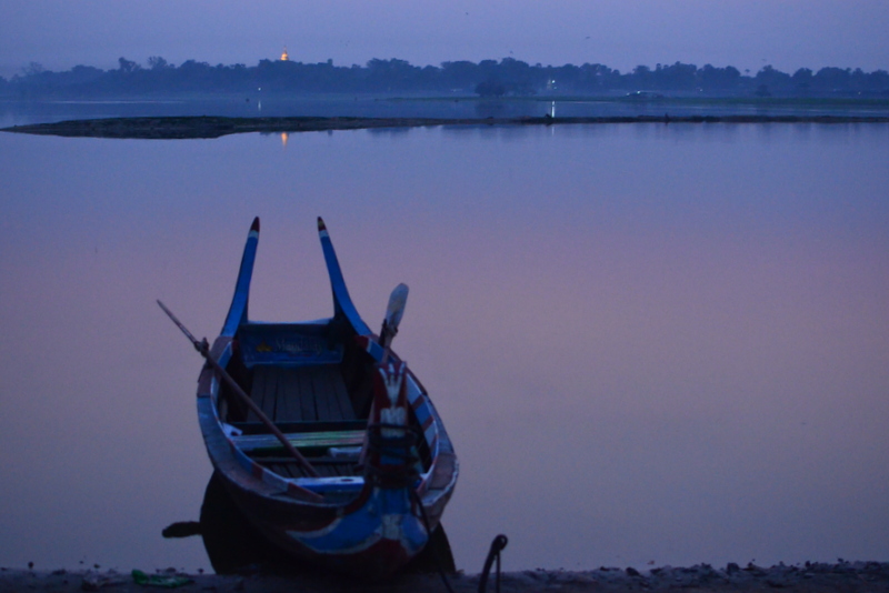 Sunrise at U Bein Bridge, pic taken by Alex