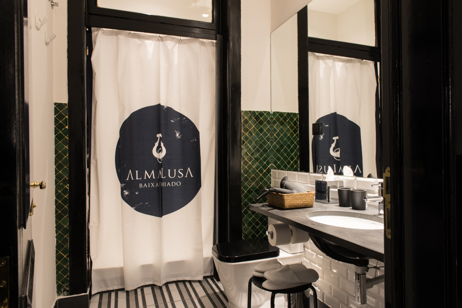 Five Luxury Stays in Lisbon - AlmaLusa WC